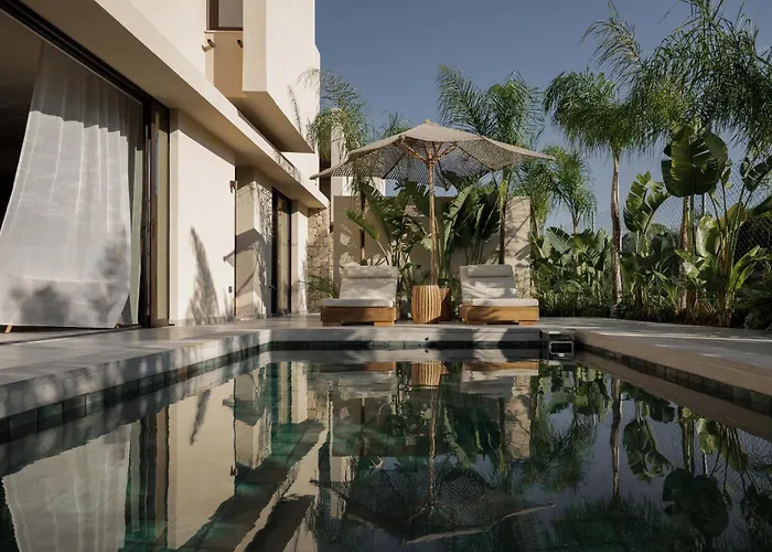Terra Mare إياليسوس